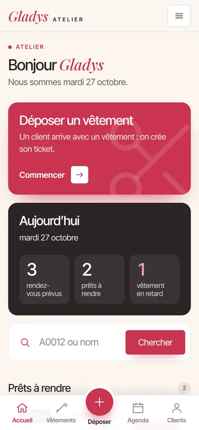 Démonstration, application d’atelier sur téléphone : La journée en un coup d’œil : rendez-vous, vêtements prêts, retards.